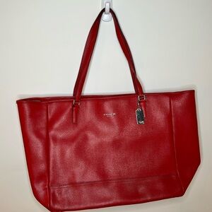 Coach tote in Saffiano Leather